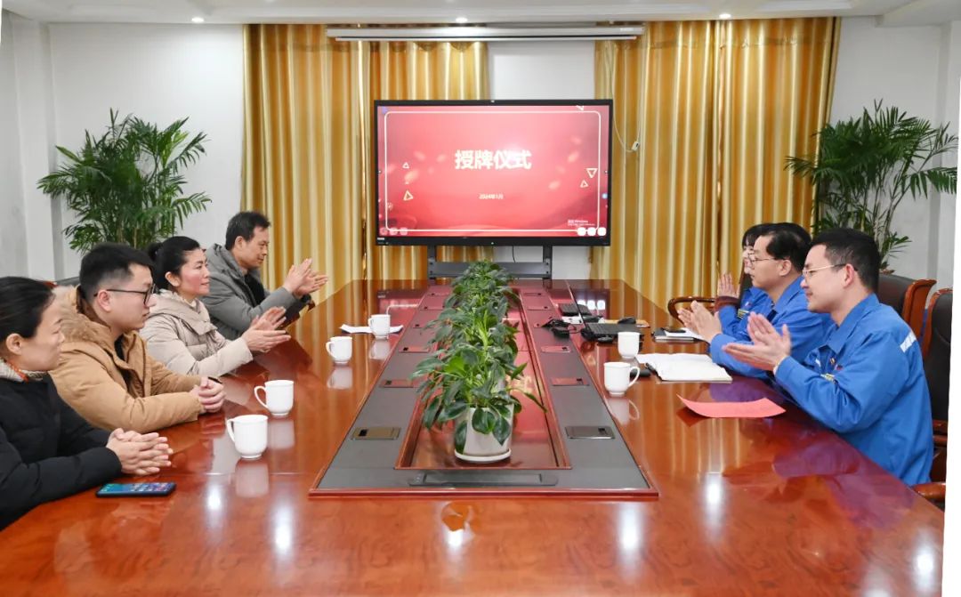 1705709986938863.jpg 1.jpg